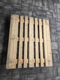 Podarim dve paleti 110x180 cm in 110x130 cm