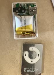 Mp3 predvajalnik microsd usb aux jack za dele