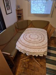 Podarim kuhinjsko mizo, klop in stole